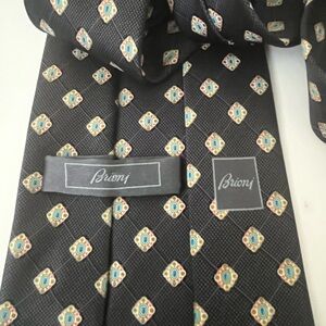 Brioni Black and Gold Geometric Tie